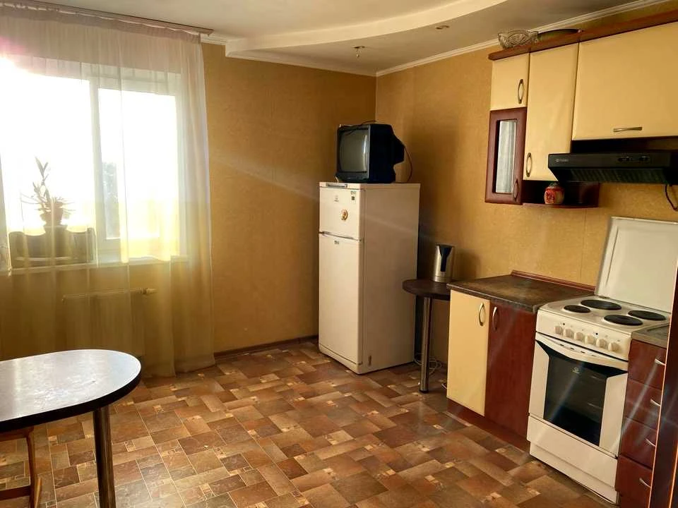 Apartment. Dnipro, Donetsk Avenue