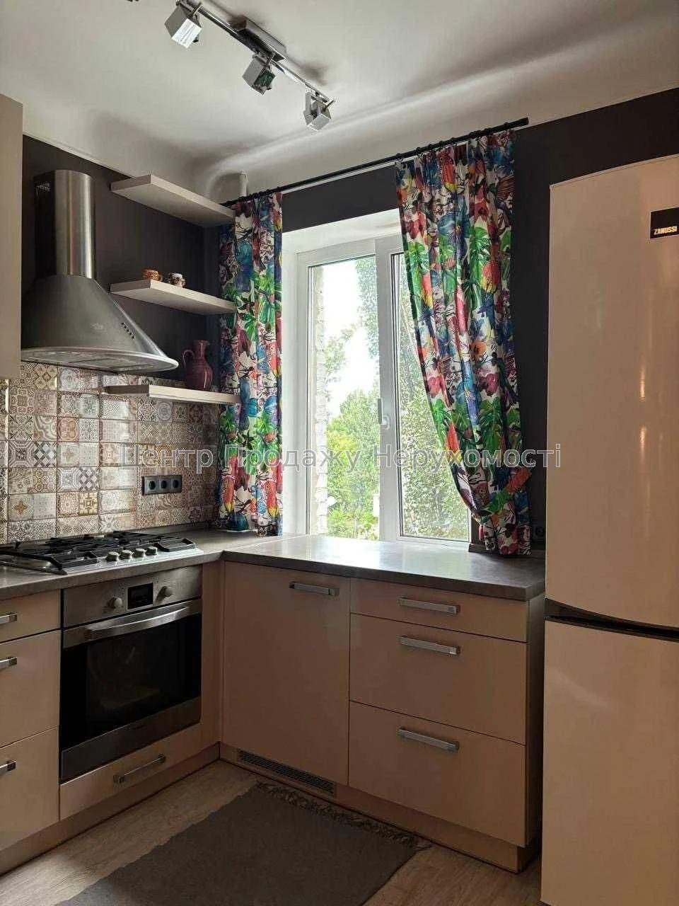 Sale of a 1-bedroom apartment, 28.7 m², 4th/5th floor, Kyiv – great location
