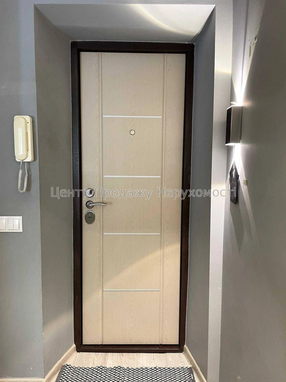 Sale of a 1-bedroom apartment, 28.7 m², 4th/5th floor, Kyiv – great location