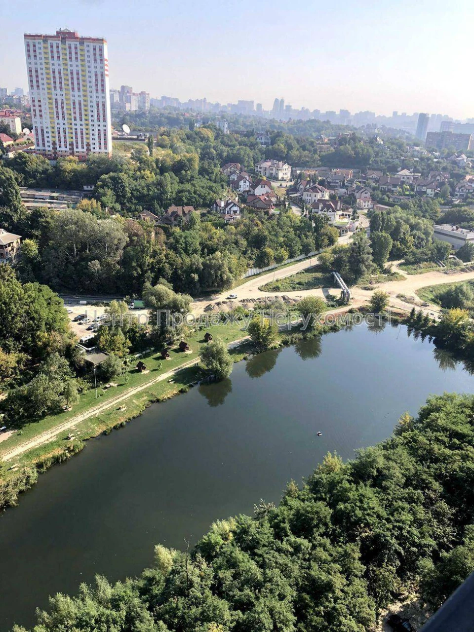 Купить квартиру в ЖК "Медовий", 3 комнаты, 22/26 этаж, 80 м².
