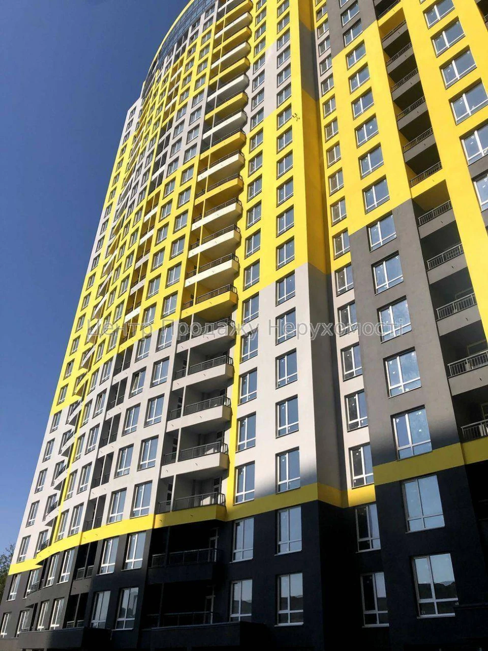Купить квартиру в ЖК "Медовий", 3 комнаты, 22/26 этаж, 80 м².