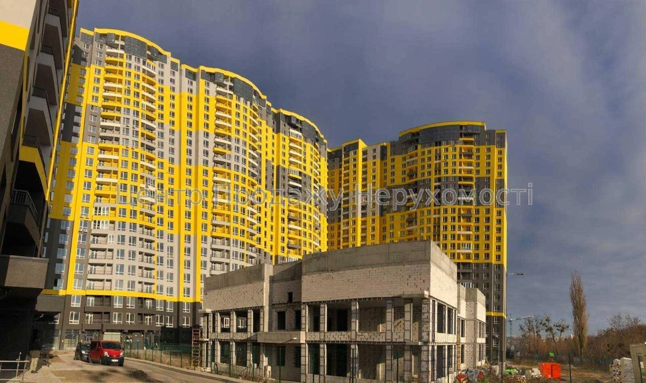 Купить квартиру в ЖК "Медовий", 3 комнаты, 22/26 этаж, 80 м².