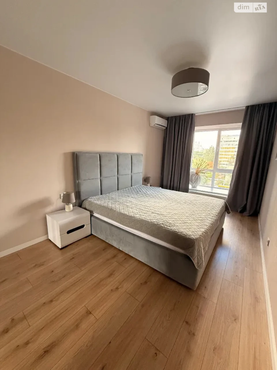 Apartment for Sale: Mandrivka