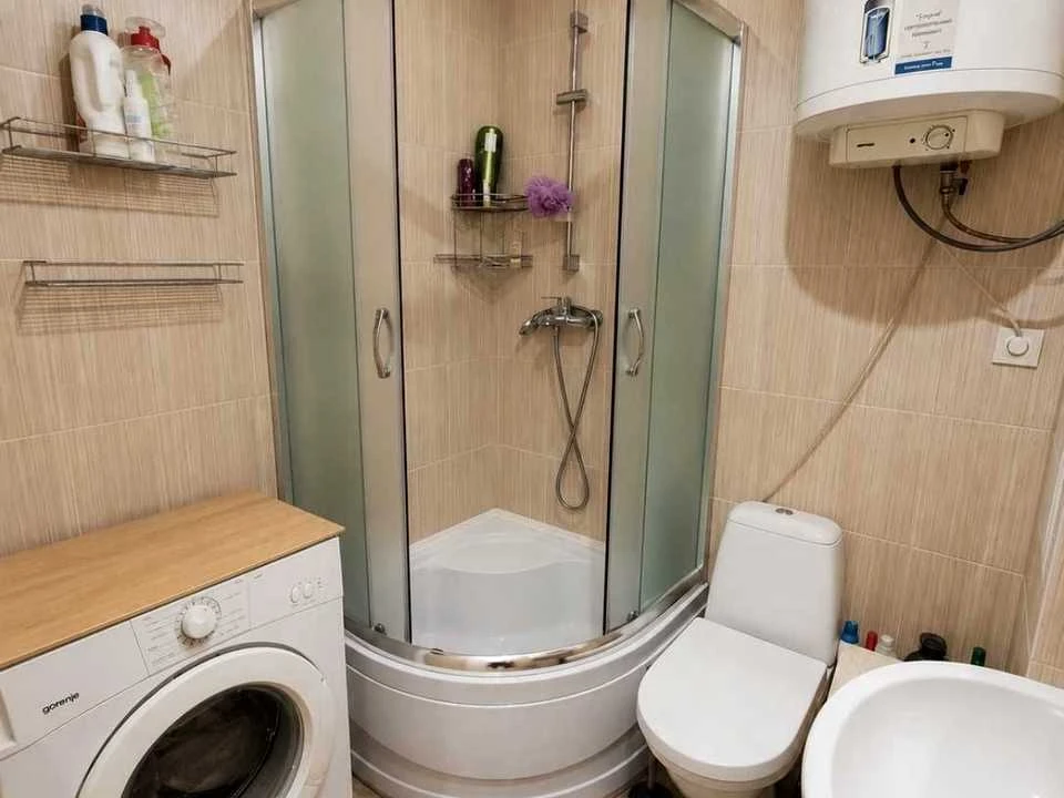 Apartment. Dnipro, Topola-3 residential area, street.
