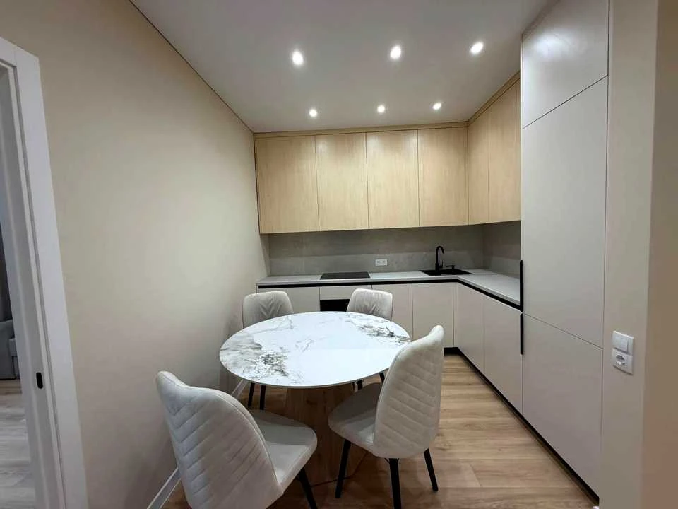 Apartment. Uzhgorod, Ruskaya st.