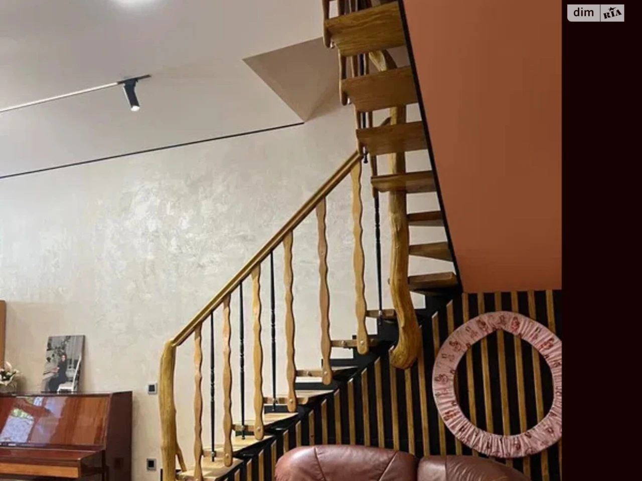 Apartment for Sale: Center