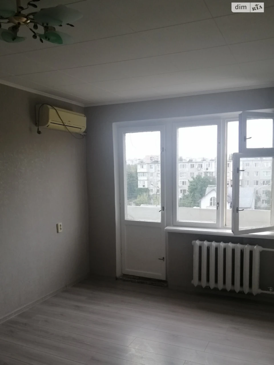 Sale Apartment Podniprovsky