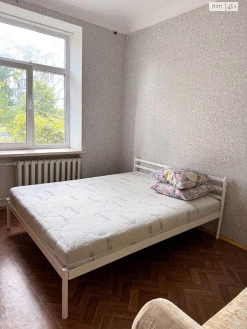 Long-Term Rental Apartment in a Residential Area