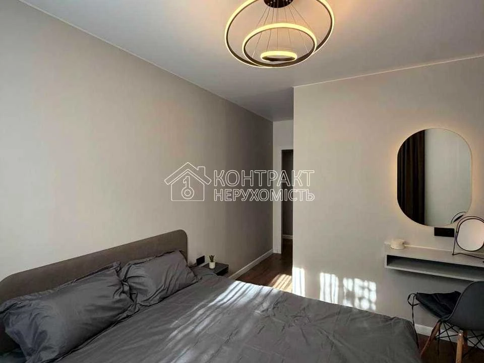 Apartment. Kharkiv, Peremohy Avenue.