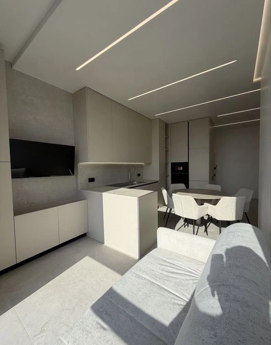 Продаж 3к квартири на Набережній/ ЖК Уж Тавер/Uzh Tower/ Вид