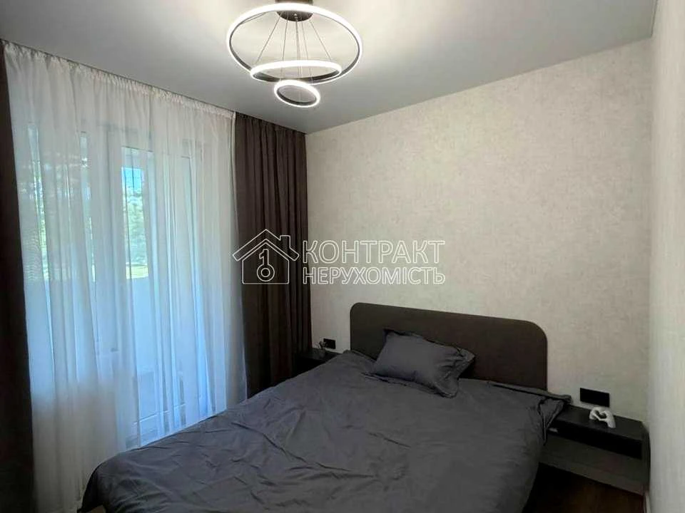 Apartment. Kharkiv, Peremohy Avenue.