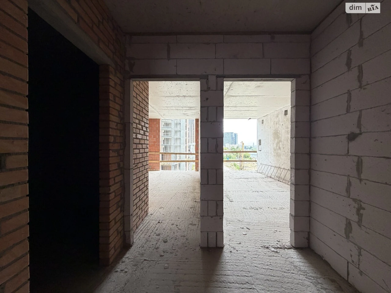 Apartment for Sale: Chorna Hora