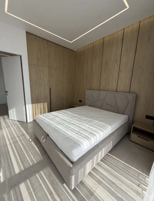 Продаж 3к квартири на Набережній/ ЖК Уж Тавер/Uzh Tower/ Вид