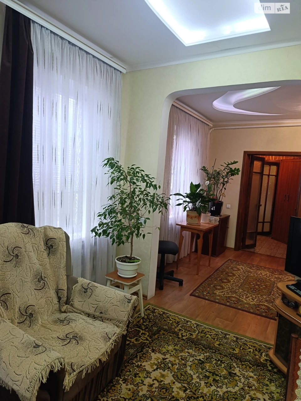 Sale of House Green Yar