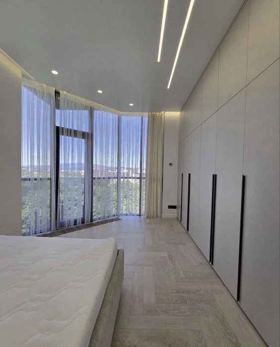 Продаж 3к квартири на Набережній/ ЖК Уж Тавер/Uzh Tower/ Вид