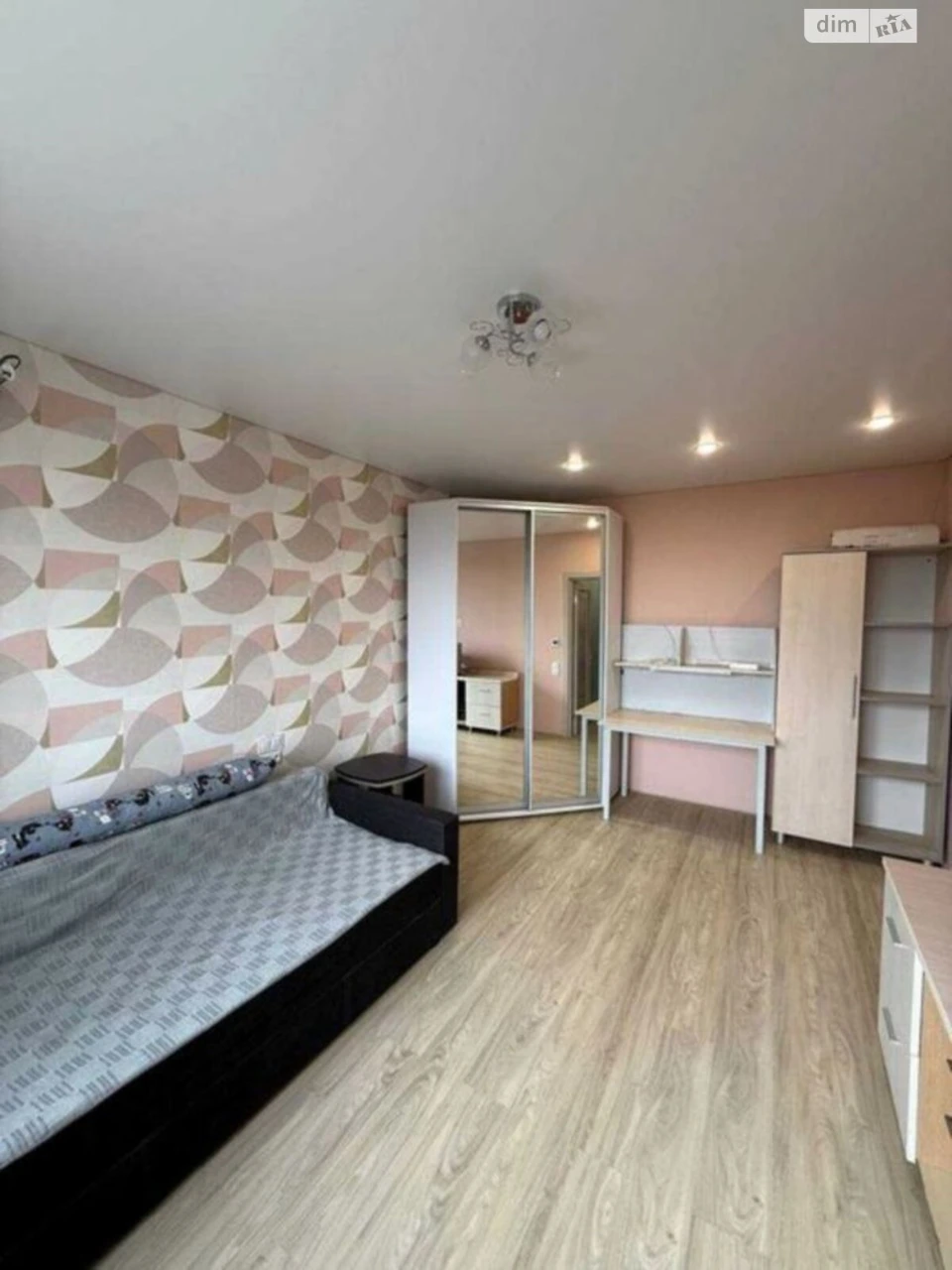 Long-Term Rental Apartment in Borshchivka