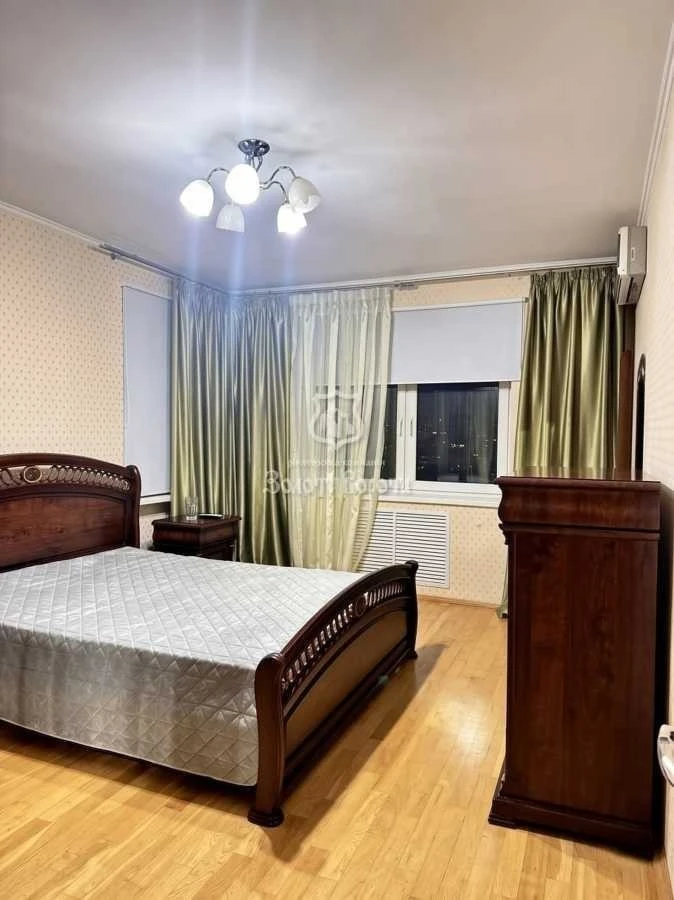 2-room apartment for sale 68 m², Feodosiyskiy avenue, 14A