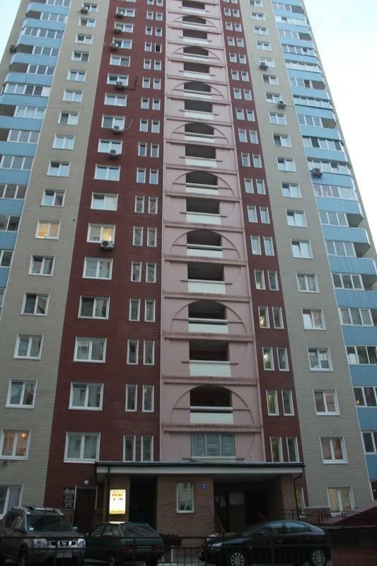 2-room apartment for sale 68 m², Feodosiyskiy avenue, 14A