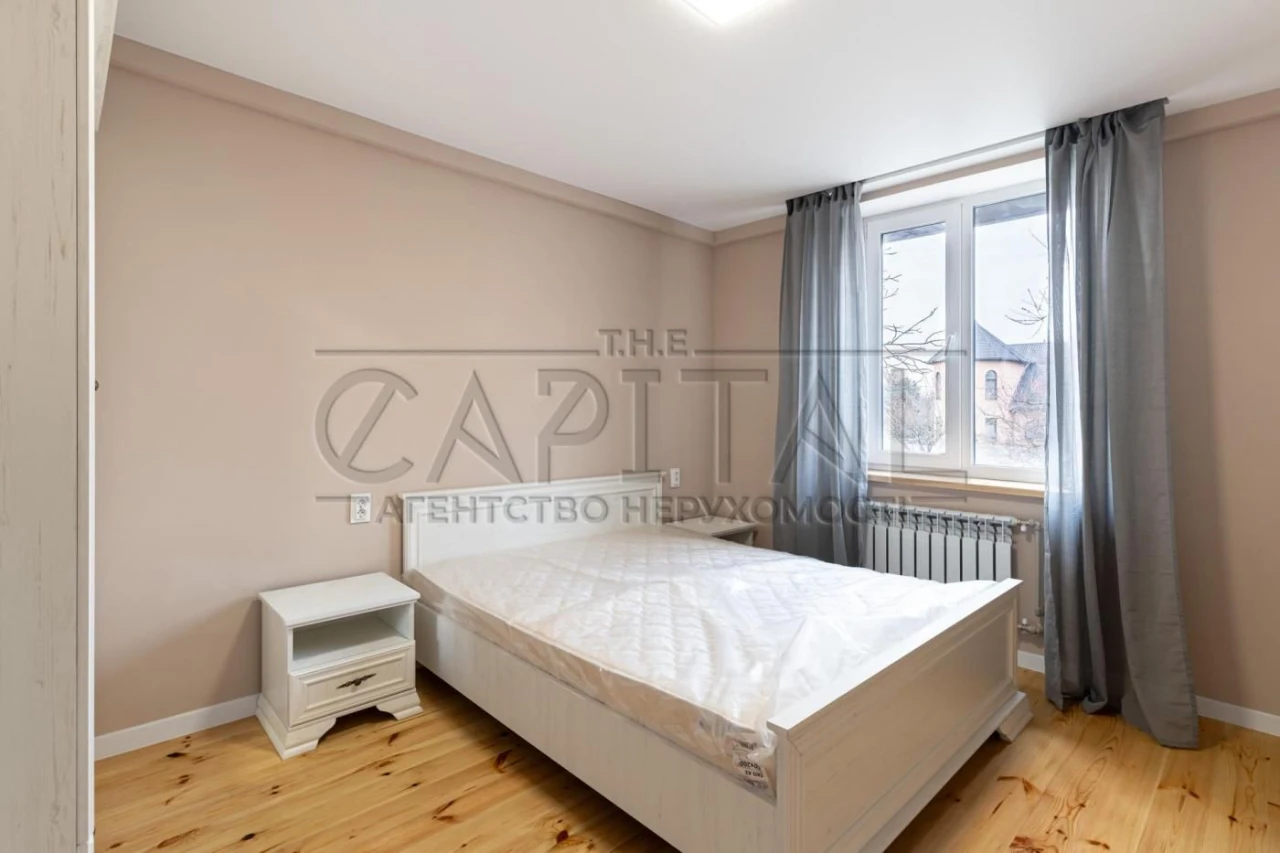 House for Sale, Townhouse, Darnytsky District, Osokorky