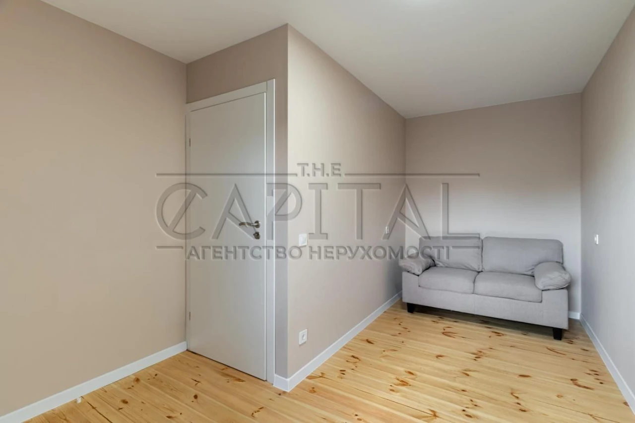 House for Sale, Townhouse, Darnytsky District, Osokorky