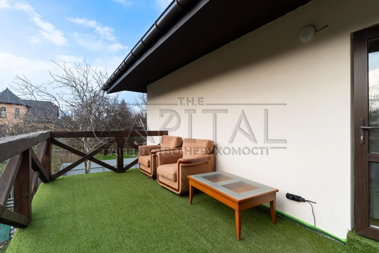 House for Sale, Townhouse, Darnytsky District, Osokorky