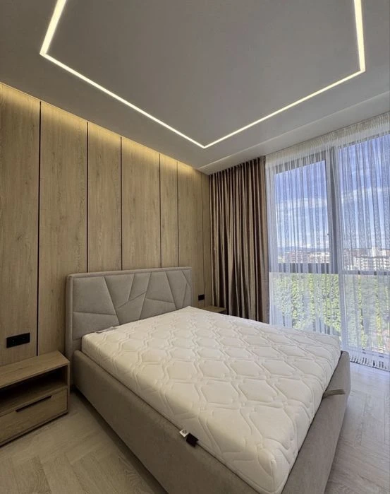 Продаж 3к квартири на Набережній/ ЖК Уж Тавер/Uzh Tower/ Вид