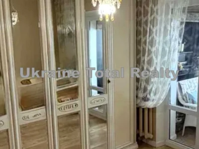 Квартира. Київ, Милославська вул.
