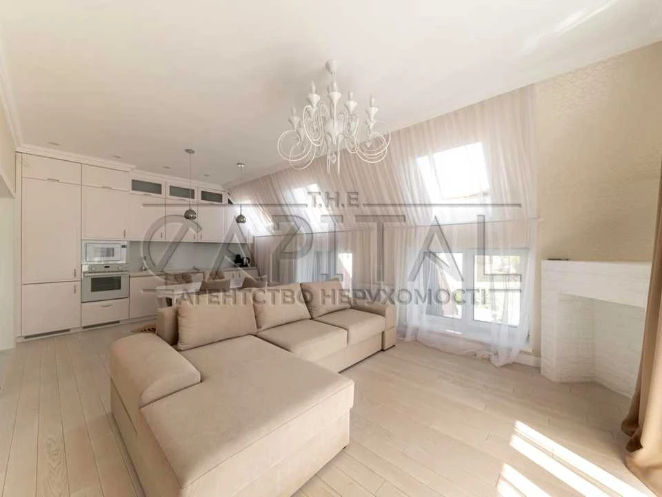 Apartment. Kyiv, Tvorcha Street