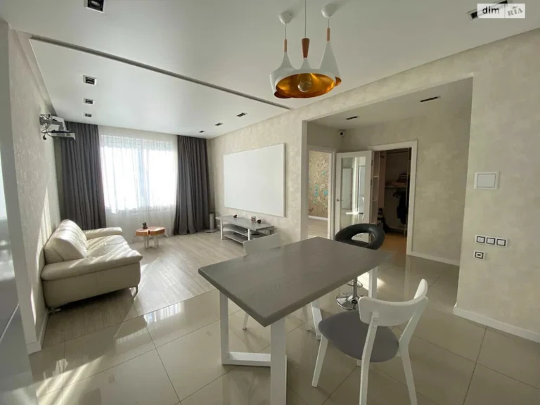 Long-Term Rental Apartment, Mostytskyi Massiv