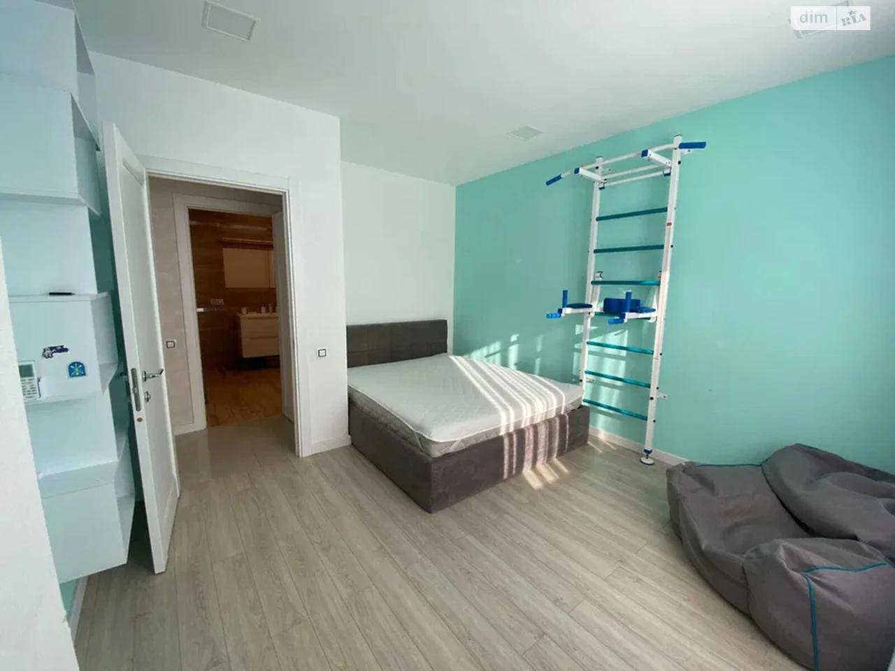 Long-Term Rental Apartment, Mostytskyi Massiv
