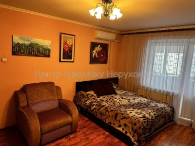 Продажа 2-комнатной квартиры, 8/9 этаж, 50.3 м², Киев – отличное предложение