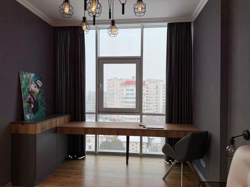 Продается 2-комнатная квартира, 14 Жемчужина