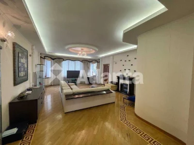 Фонтан/Аркадия. Большая 3-комнатная квартира, 187 м² на первом этаже. Возмо