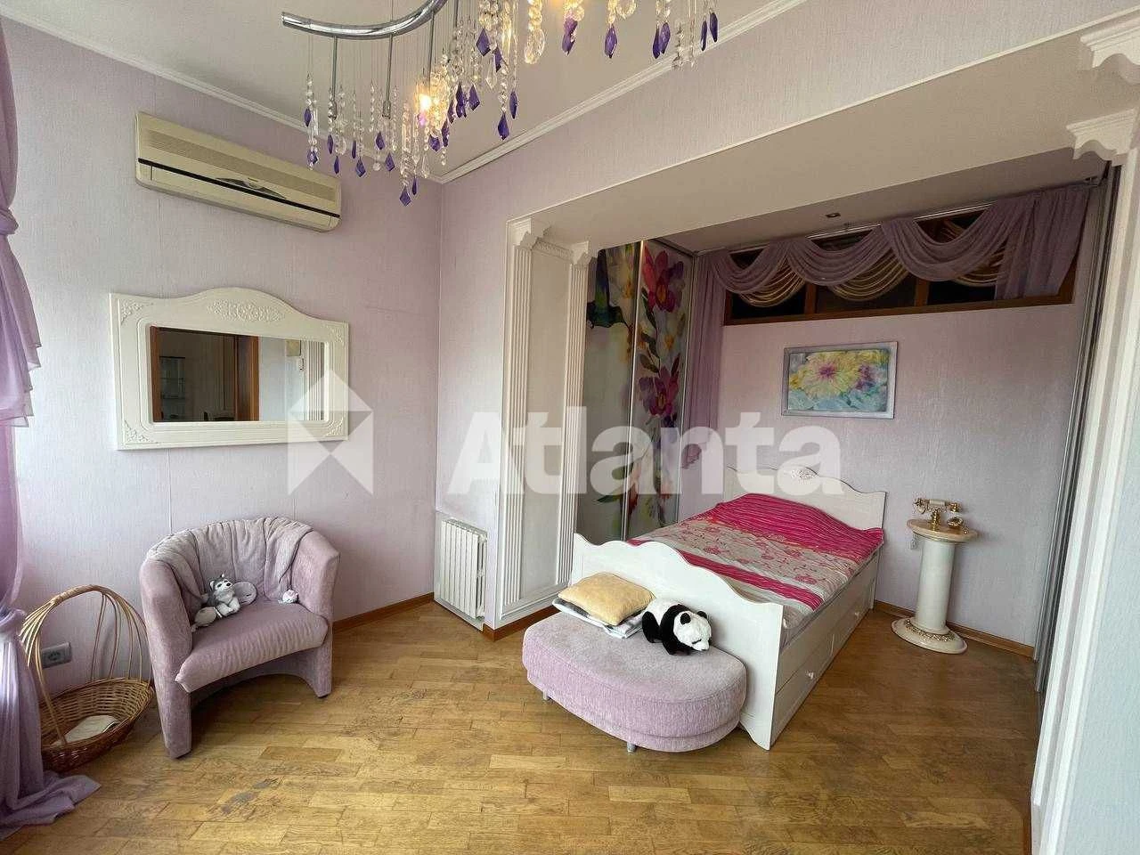 Фонтан/Аркадия. Большая 3-комнатная квартира, 187 м² на первом этаже. Возмо