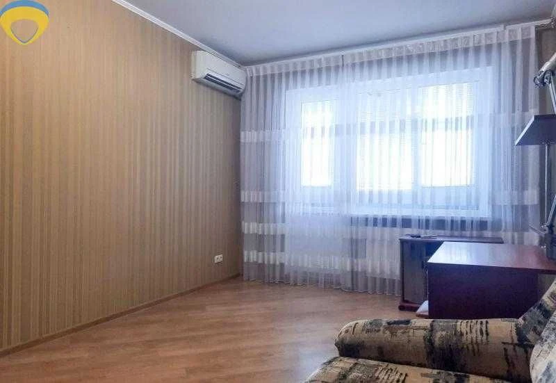 Двухкомнатная квартира с ремонтом — можно сразу заехать и жи