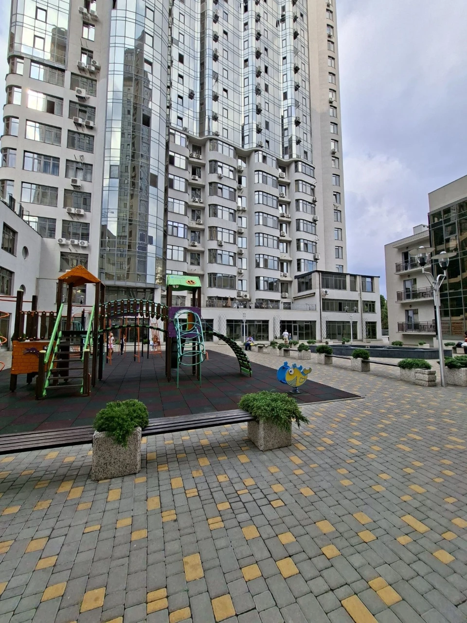 Продам 2-к  Аркадия идеально под аренду или офис ЖК Гагарин