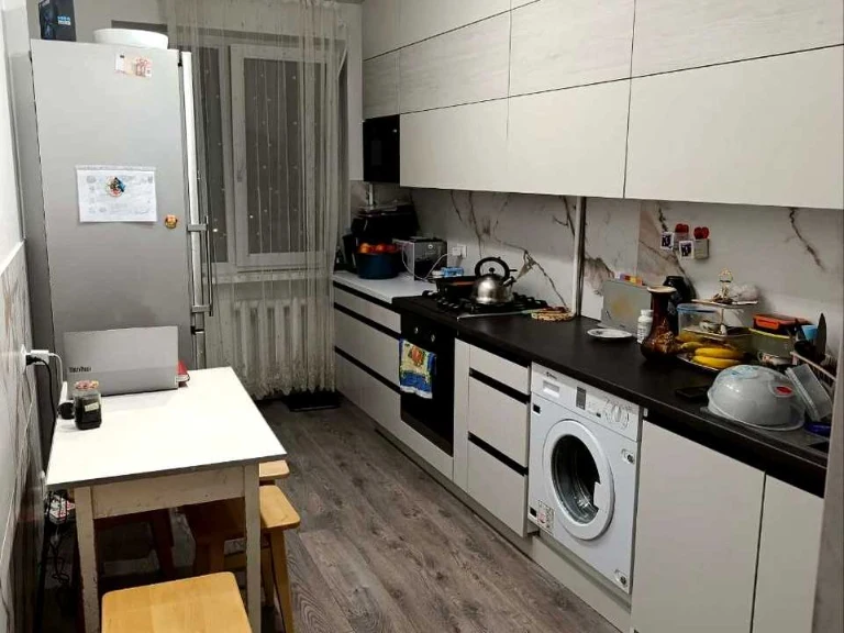 Apartment. Chihyrynska Street, Lviv