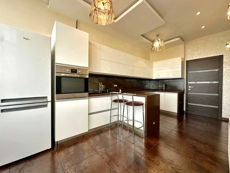Apartment. Vuka Karadzica st.