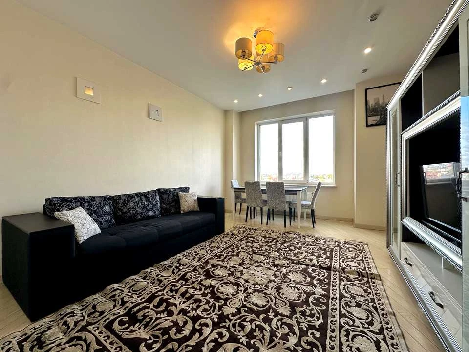Apartment. Vuka Karadzica st.