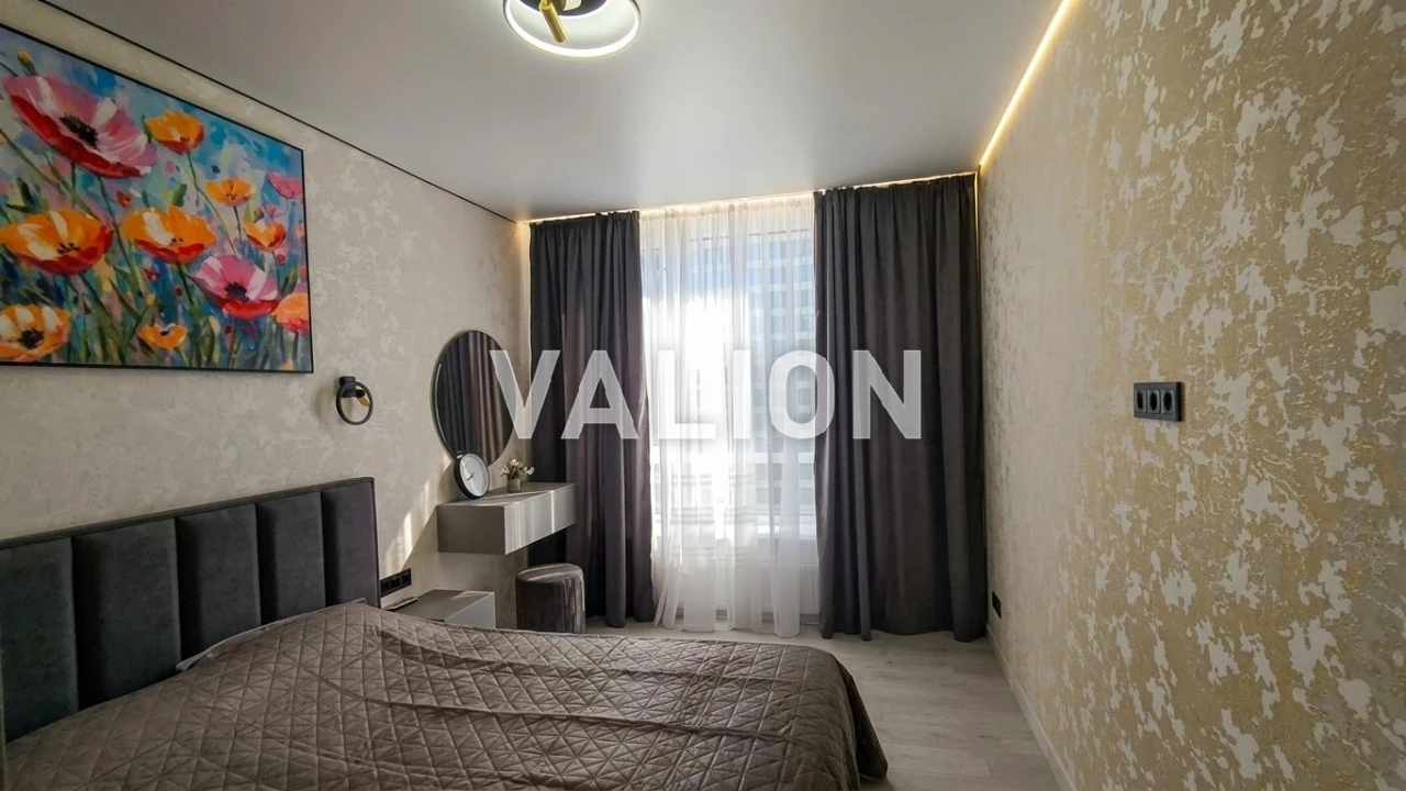 Sale of one-bedroom apartment with renovation and furniture at Zmiienka Volodyna, 30