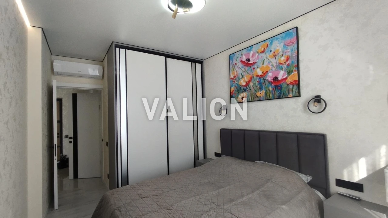 Sale of one-bedroom apartment with renovation and furniture at Zmiienka Volodyna, 30