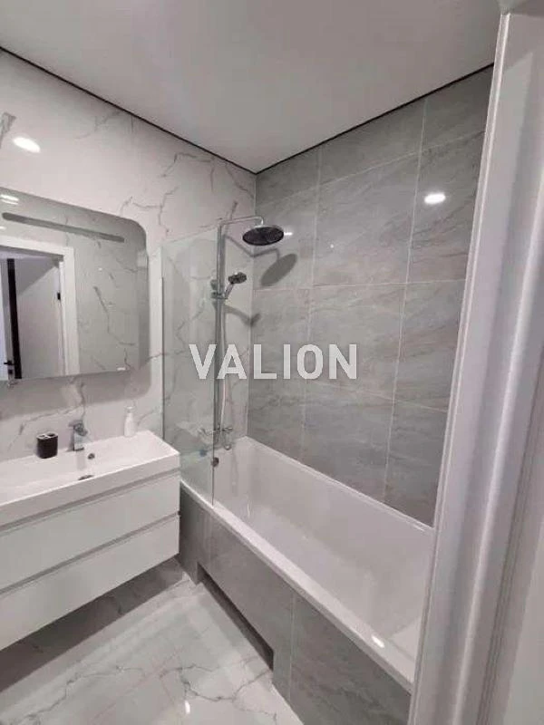 Sale of one-bedroom apartment with renovation and furniture at Zmiienka Volodyna, 30