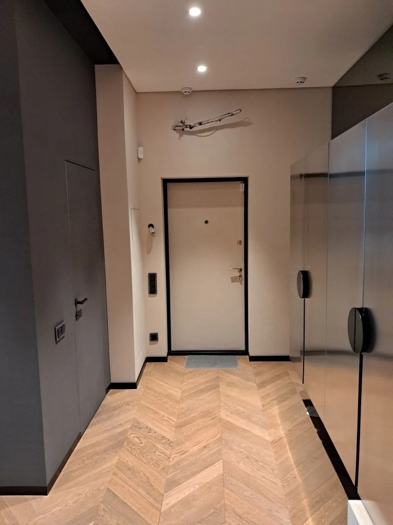 Apartment with Designer Renovation in Novopecherskyi Lypky