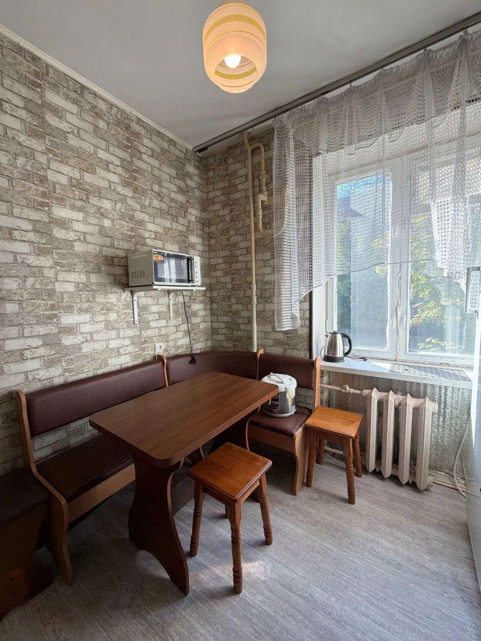 No Commission! For Sale: 1-bedroom apartment near Берестейська metro station