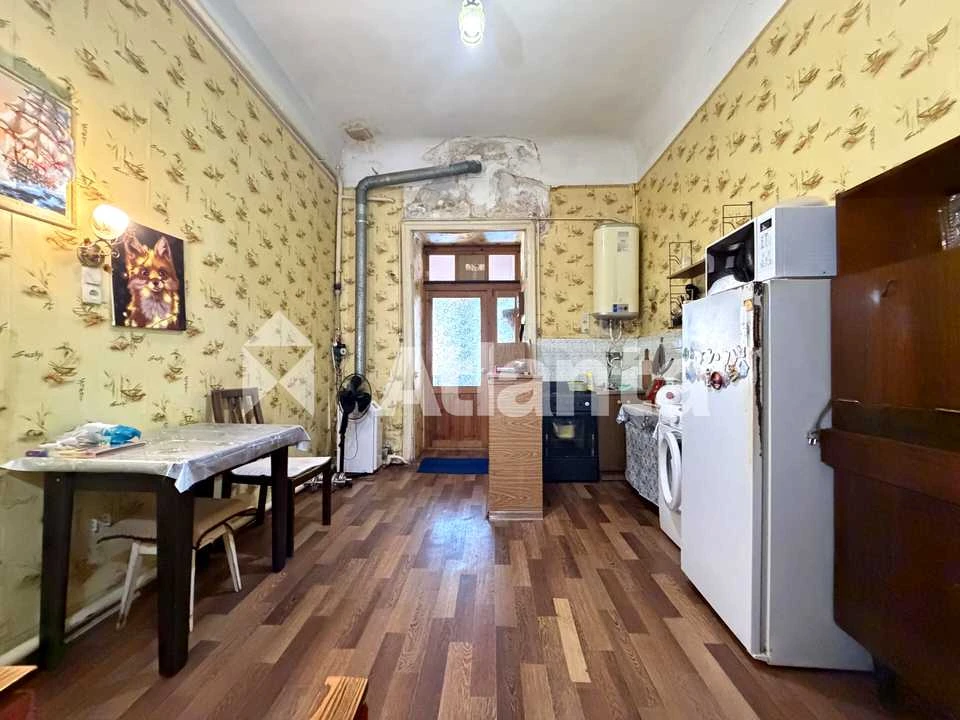 Квартира. Одесса, улица Ришельёвская