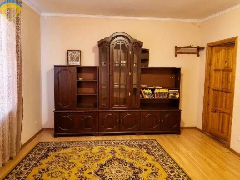 Spacious house for a large family – 170 sq m², two floors, excellent