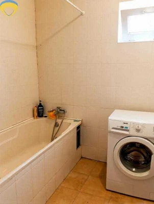 Просторний будинок для великої сім'ї — 170 м², два поверхи, чудово
