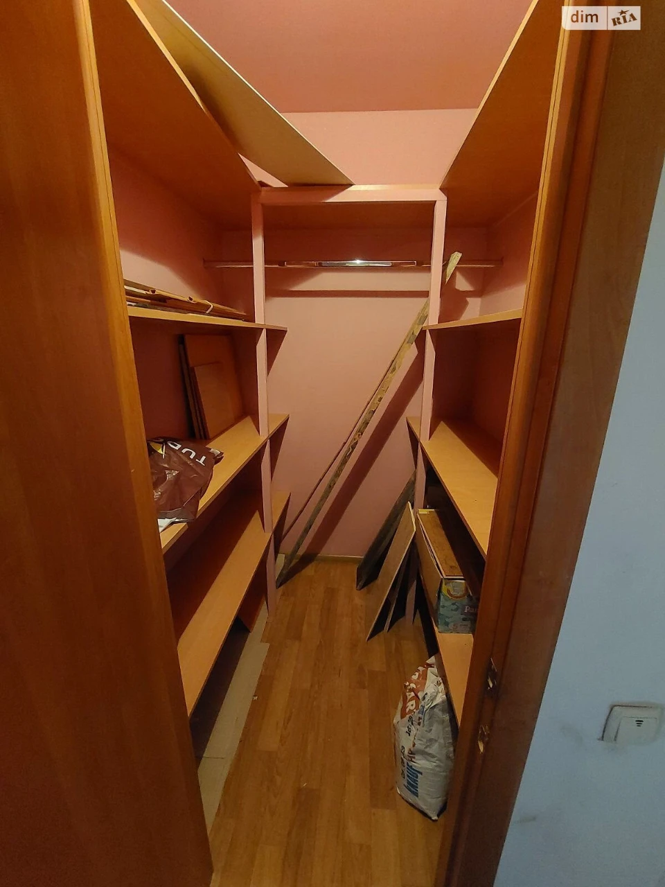 Apartment for Sale: Diamond District