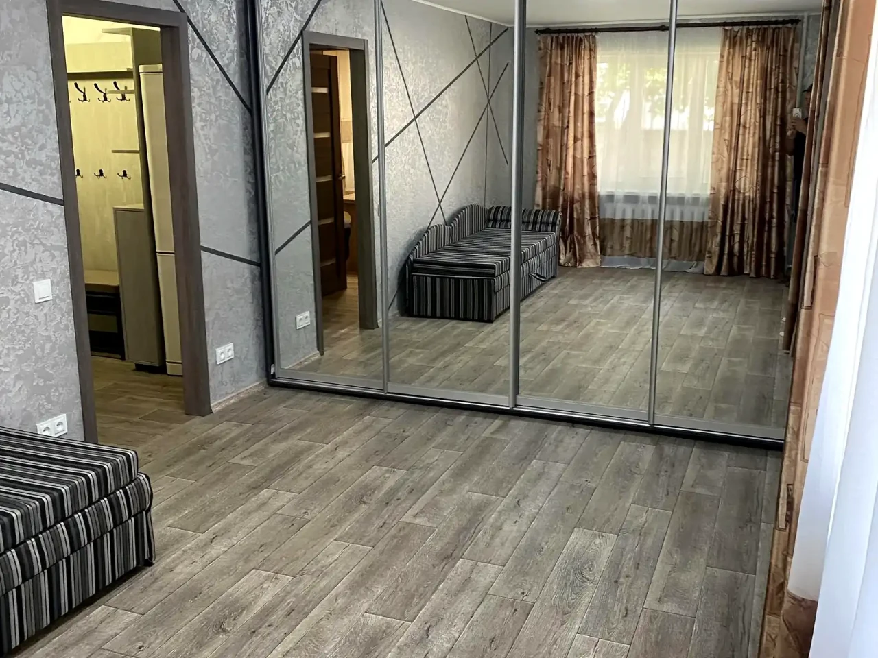 Продажа квартиры 1-й комнаты 32 м² 1/5 этажа
