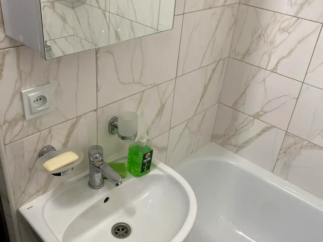 Продажа квартиры 1-й комнаты 32 м² 1/5 этажа